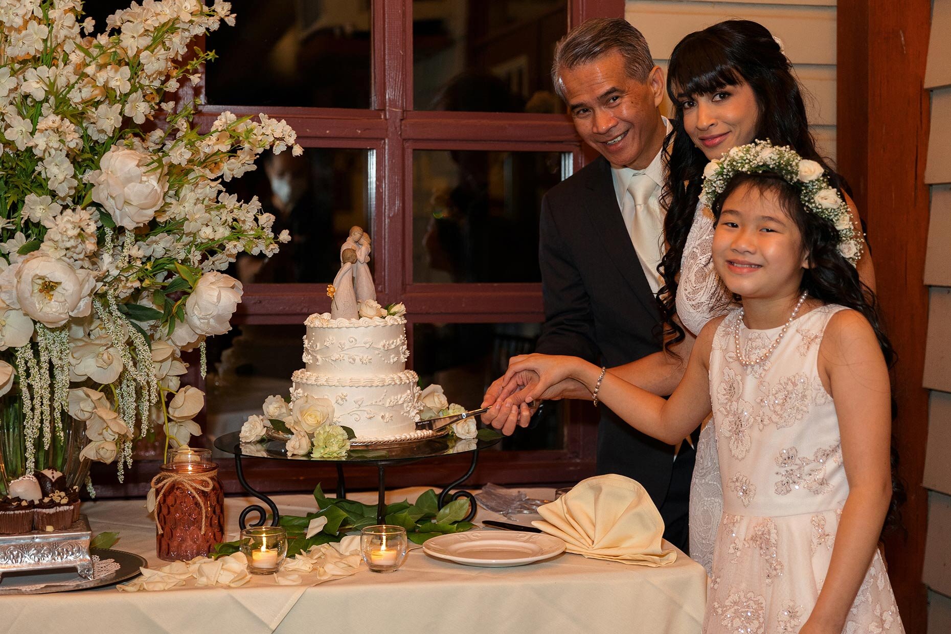 Cutting the cake as a family