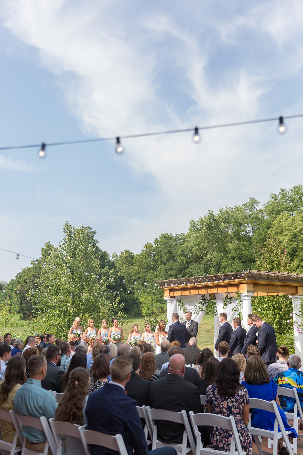 Outdoor wedding ceremony at Historic Ashland