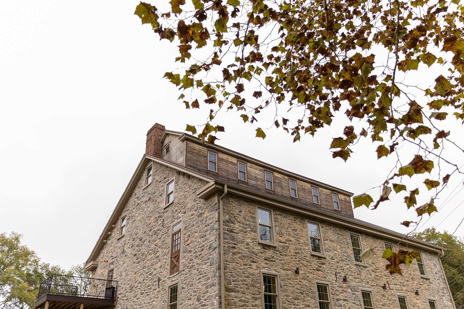 The Mill at Manor Falls Venue in Fall 